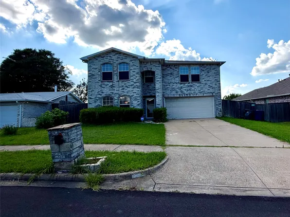 1257 Regal Dr, Garland, TX 75040