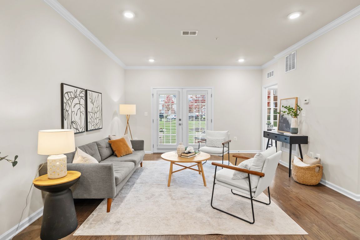 next background image