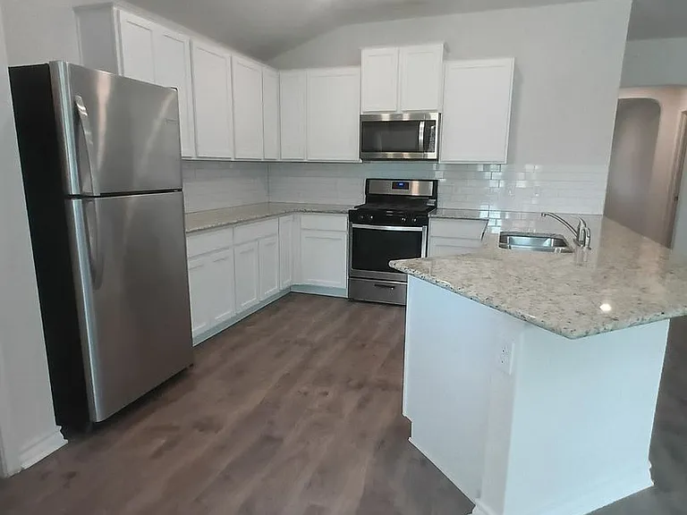 6507 Hoffman Pln — Photo 10