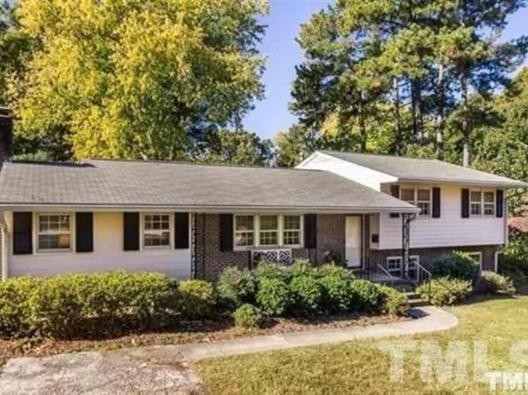 303 W Cornwall Rd, Cary, NC 27511