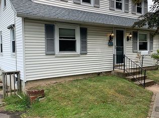 318 Wilson Rd, Hatboro, PA 19040