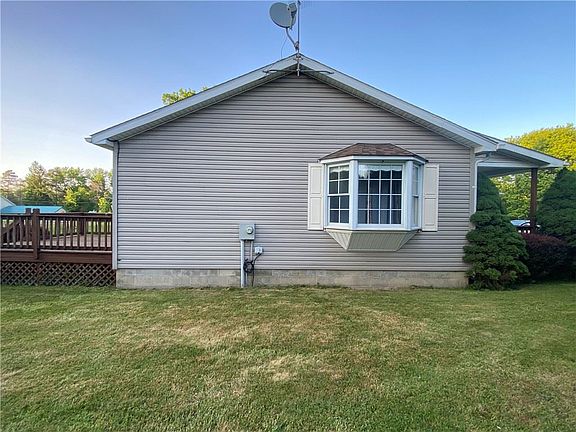 4th image of 2255 Mercer Rd