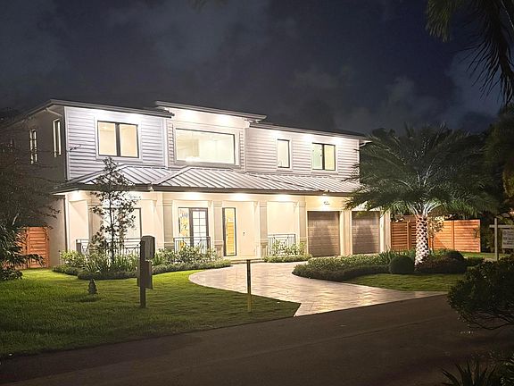 2nd image of 451 NW 7th Avenue