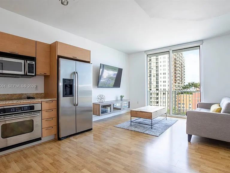 3180 SW 22nd Ter #807 — Photo 2