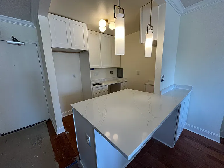 5500 Friendship Blvd #2415N — Photo 4