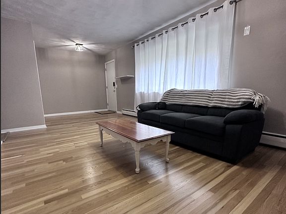 3rd image of 72 W Shore Rd APT 207