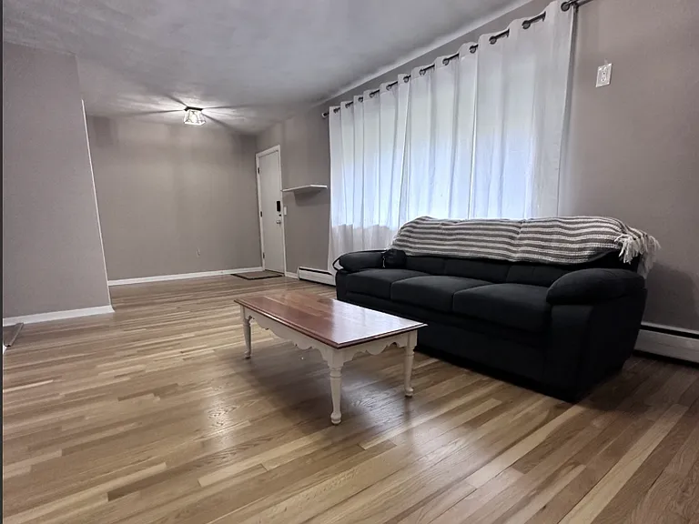 72 W Shore Rd #207 — Photo 3