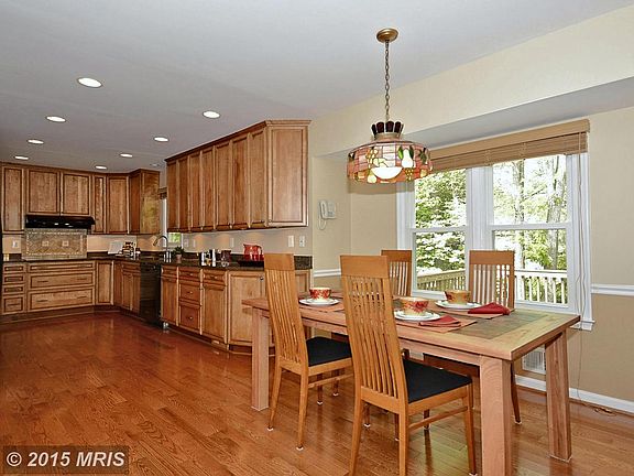 5th image of 14905 Perrywood Dr