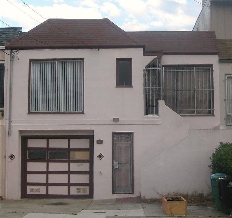 1st image of 595 Sawyer St