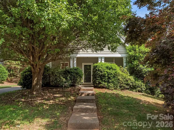 8214 Ballymore Ct, Huntersville, NC 28078