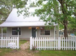 321 Cottle Town Rd, Smithville, TX 78957