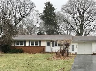 48 Daunton Dr, Rochester, NY 14624