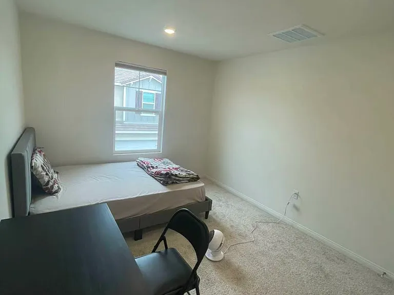 8523 Midway Ln — Photo 5