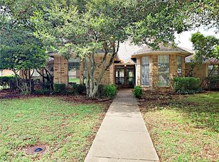1405 Thistlewood Dr, Desoto, TX 75115