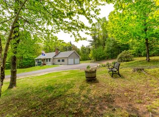 123 Spring Dr, Bowdoin, ME 04287