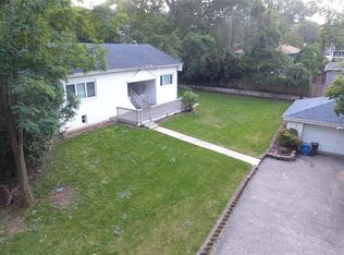 40 Flowerfield Rd, Sound Beach, NY 11789