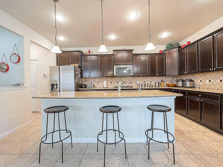 15627 Huddleston Dr — Photo 10