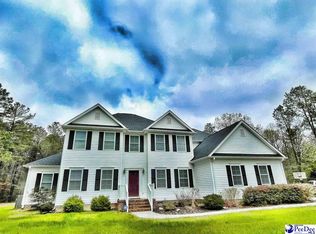 241 Hawthorne Ln, Cheraw, SC 29520