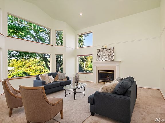 4th image of 7220 69th Ave SE
