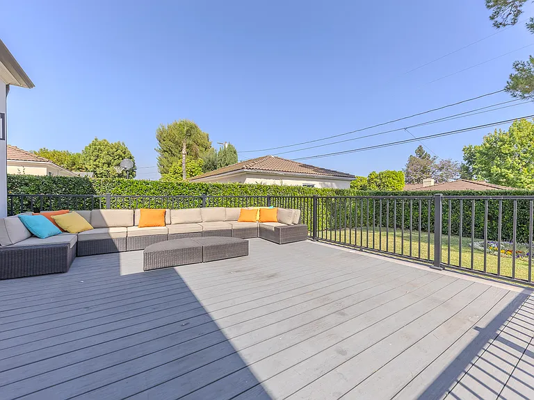 2150 S El Molino Ave — Photo 51