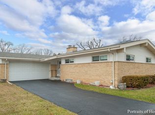 1040 S Myrtle Ave, Villa Park, IL