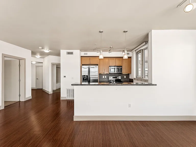 1501 Tacoma Ave S #519 — Photo 10
