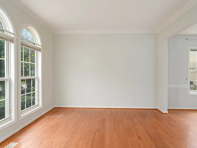 200 Stablegate Dr — Photo 15
