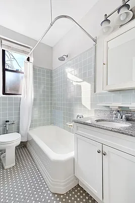 Rented by Compass | media 14