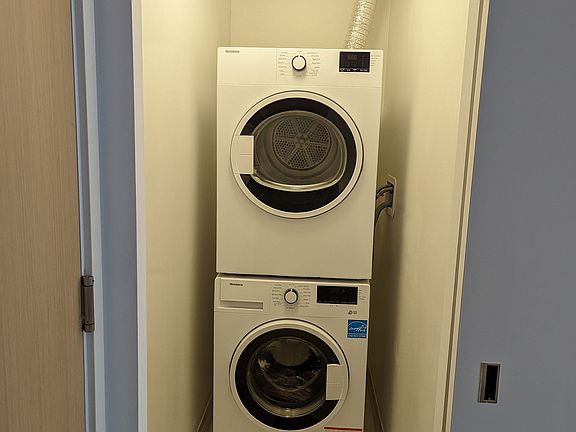2nd image of 5 Soudan Ave #1607