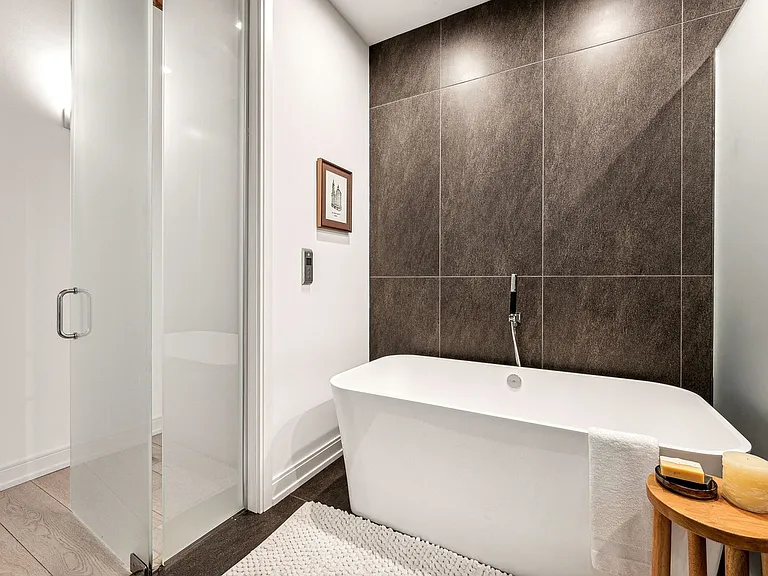 223 W Lake St #2S — Photo 10