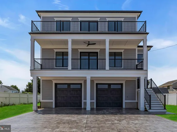 245 Genes Dr, Toms River, NJ 08753