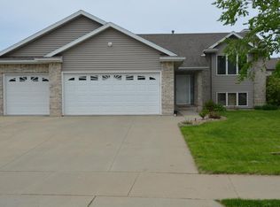 3549 Birchwood Ln SW, Rochester, MN 55902