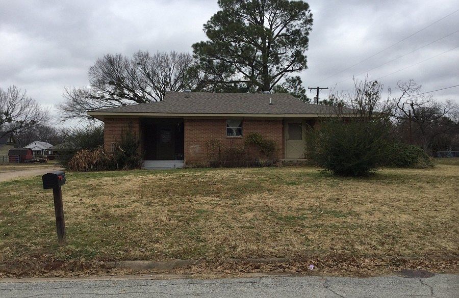 1st image of 2729 S Fannin Ave