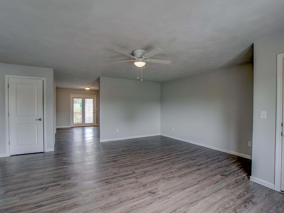 1st image of 821 Park Entrance Pl APT 5