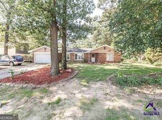 1304 Leverette Rd, Warner Robins, GA 31088