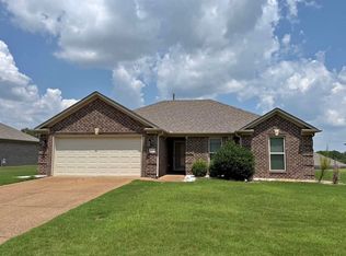 80 Little Brook Ln, Jackson, TN 38305