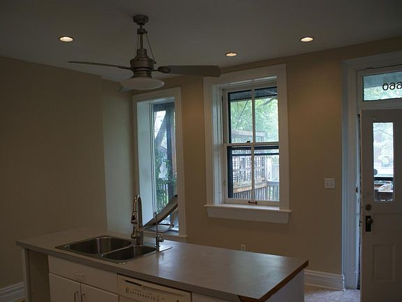 2nd image of 3660 Shenandoah Ave