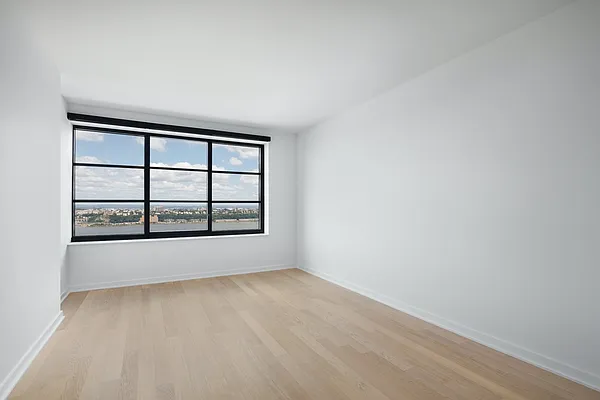 Rented by Greystar | media 29