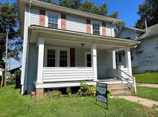 909 Prospect Ave, Zanesville, OH 43701