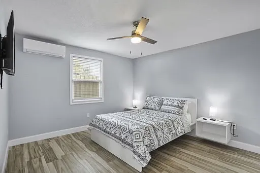 1 bed, $1,300 — Photo 4