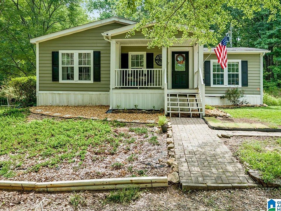 1st image of 25 Pierce Dr