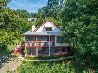 255 Vista Cir, Franklin, NC 28734