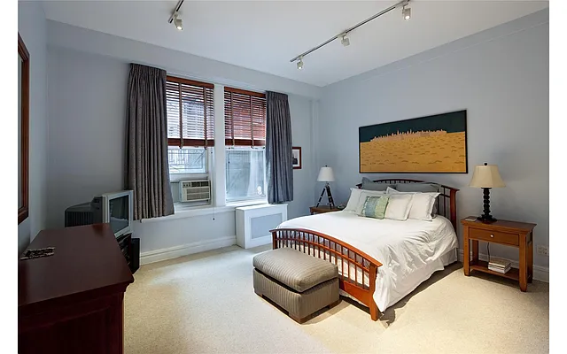 Sold by Douglas Elliman | media 6