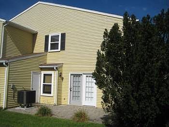 2nd image of 22 Reliance Ct