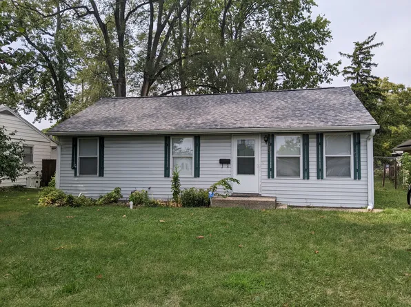 203 Hartle Ave, Urbana, IL 61802