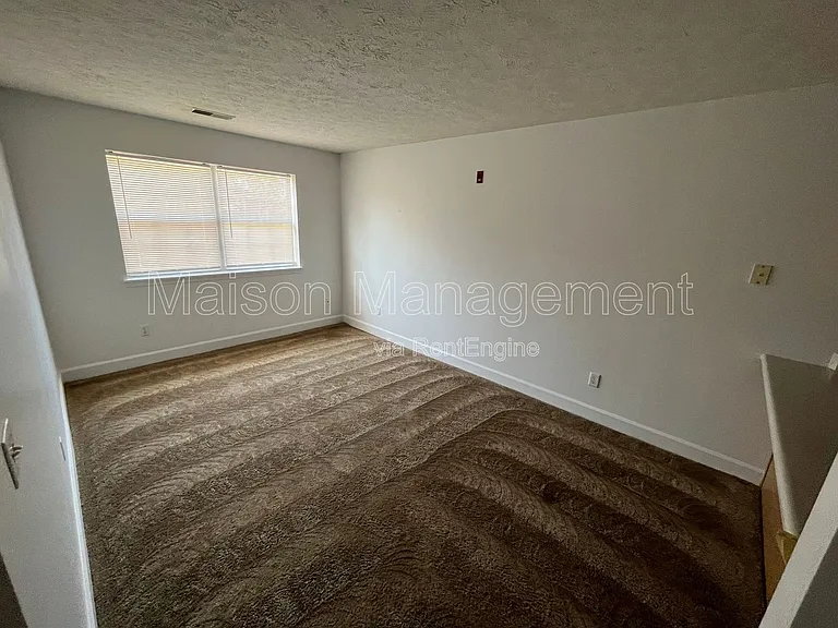 Gateway Apartments — Photo 8
