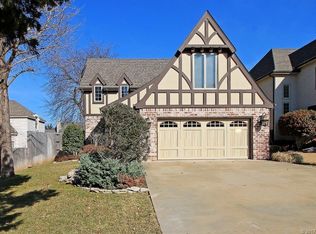 2705 E 23rd St, Tulsa, OK 74114