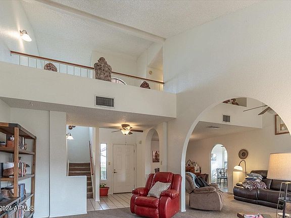4th image of 2448 CANYON VIEW Drive