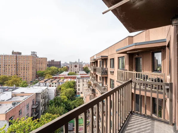 874 Willoughby Avenue image 11 of 11