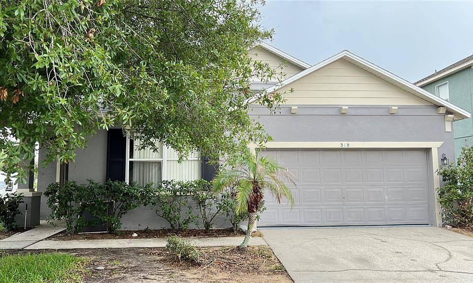 1st image of 318 Sand Ridge Dr